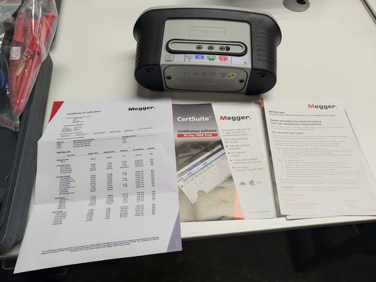 Large Bright LCD Display MFT1700 Series Multifunction Megger Tester MFT1711, MFT1721 with Two and Three Wire Non Trip Loop