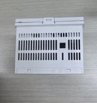 Yokogawa Mid-Level Digital Temperature Controller UT55A-000-10-00 with ±0.1% F.S. Accuracy and Universal Input