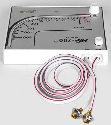 High Quality Red Oil Differential Pressure Gauge MC-700 Mark II Support Customization